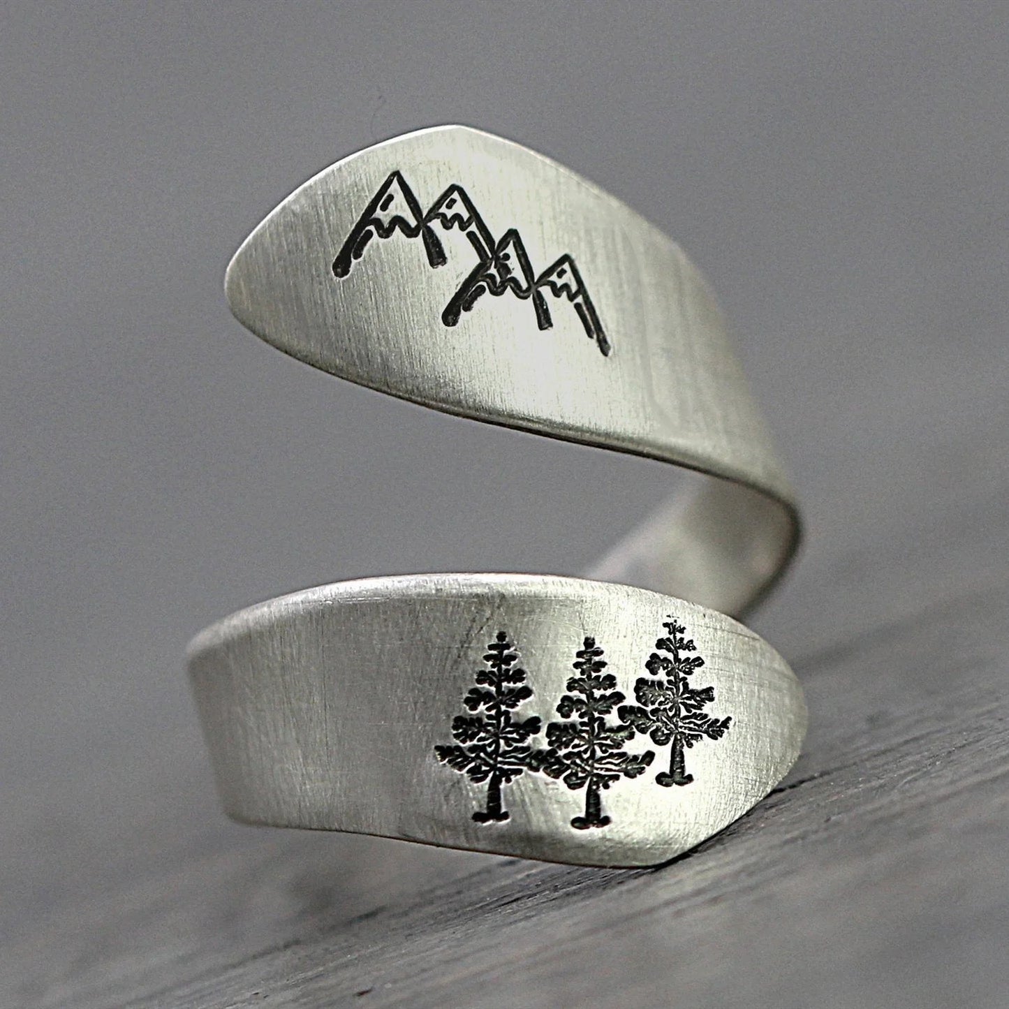 Mountain forest opening adjustable ring in ancient silver, showcasing unique design and adjustable feature