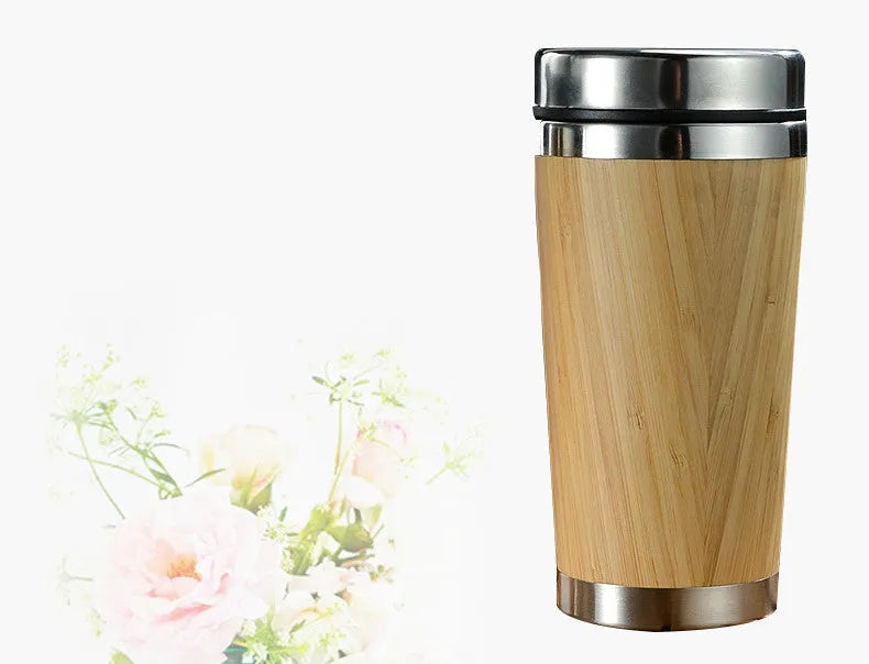 Natural bamboo coffee cup with double wall insulation, 420ml capacity, leak-proof lid and non-slip foam pad base