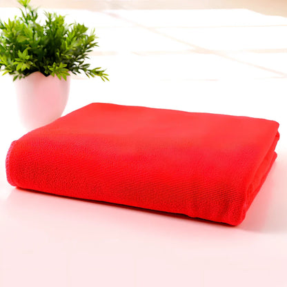 Microfiber bath towel in beige, 70x140cm size, quick-drying for beach or shower use