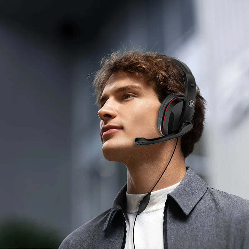 Black wired gaming headset with 40mm speakers and 1.2m cable featuring 6.3mm straight plug