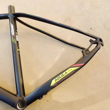 Black green 29-inch aluminium mountain bike frame with disc brake mounts and innerline cable routing