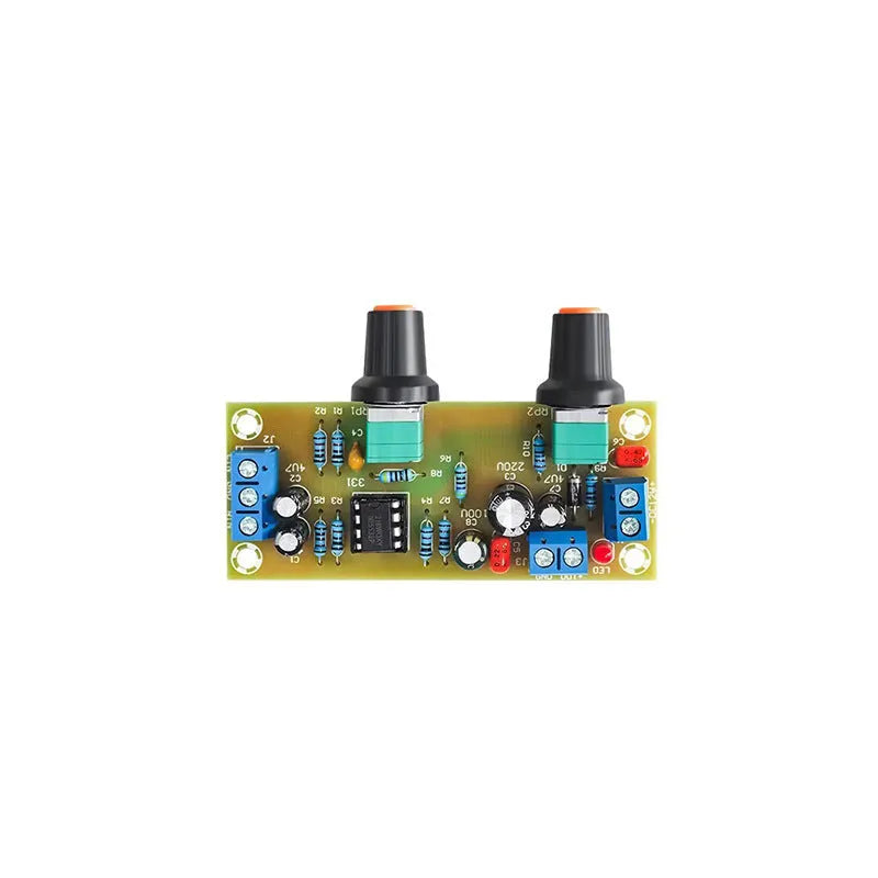 Single power supply 10-24V super dynamic bass boost front stage board for car audio on a green FR-4 PCB.