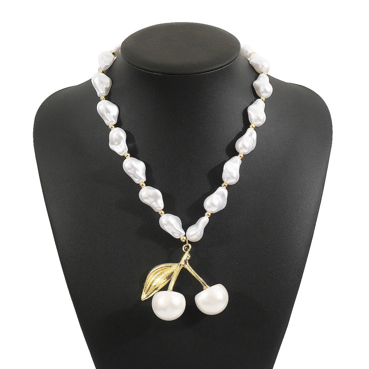 Adjustable 51-60cm alloy necklace with cherry fruit pendant and imitation pearls in gold or white K electroplated finish