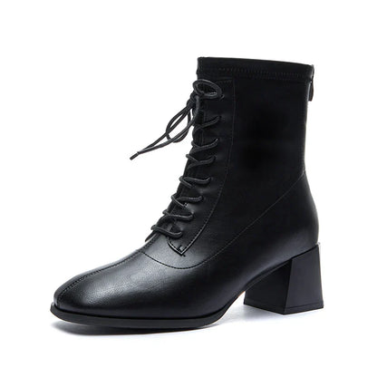 Fashion Heightened Middle Tube Strap Elastic Thin Leather Boots in Black
