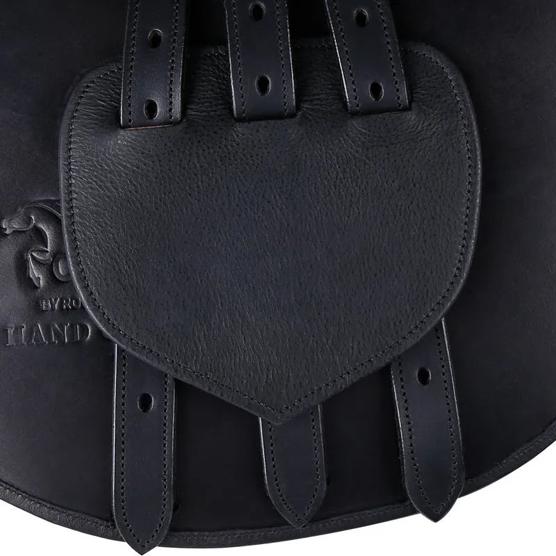 Cowhide equestrian saddle in black or brown, specification 17, for horse harness and riding use