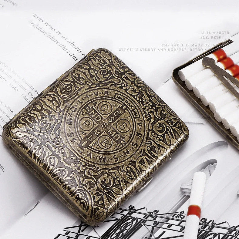 Metal pure copper cigarette case with engraving, holding 20 cigarettes, measuring 95×70×18mm