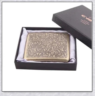 Retro pure copper hand-carved cigarette case for 20 cigarettes, featuring a vintage-inspired design and automatic pop-open lid.