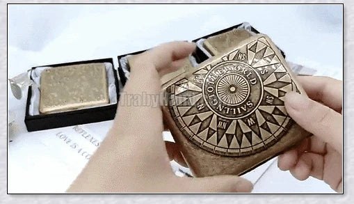 Retro pure copper hand-carved cigarette case for 20 cigarettes, featuring a vintage-inspired design and automatic pop-open lid.