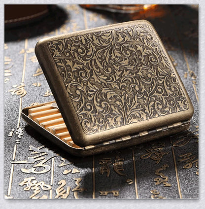 Retro pure copper hand-carved cigarette case for 20 cigarettes, featuring a vintage-inspired design and automatic pop-open lid.