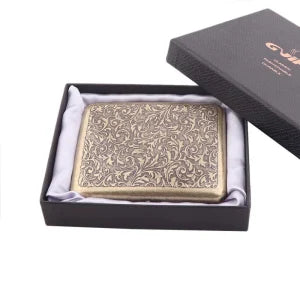 Retro pure copper hand-carved cigarette case for 20 cigarettes, featuring a vintage-inspired design and automatic pop-open lid.