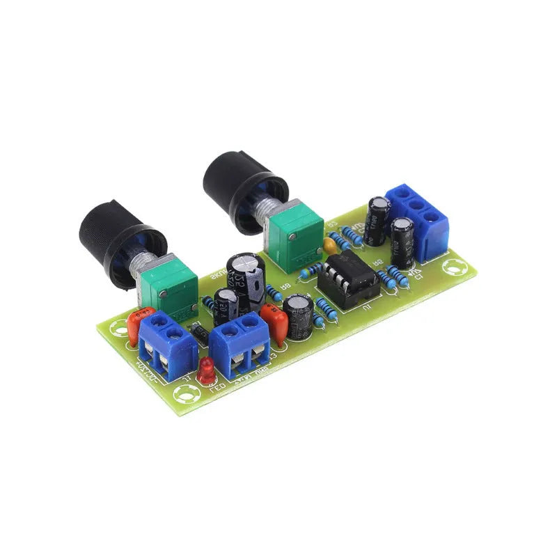 Front stage board for car audio systems with super dynamic bass boost, single 10-24V DC power supply, featuring mono audio output, 22Hz-300Hz frequency range, FR-4 fiberglass PCB measuring 78 x 32mm.