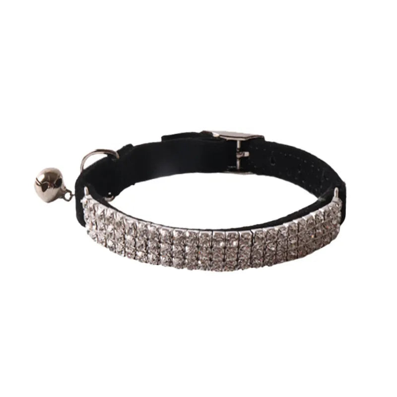 Flannel elastic buckle cat collar showing gang drill pattern and adjustable mechanism
