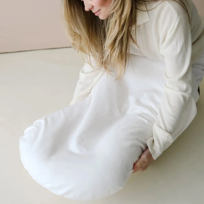 Portable crib with interchangeable fabric cover showing 75x45cm dimensions and multiple colour options