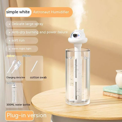 USB Portable Astronaut Humidifier with sterilization function in white