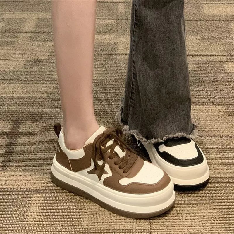 Women's black and khaki star round head heightening sneakers with rubber sole