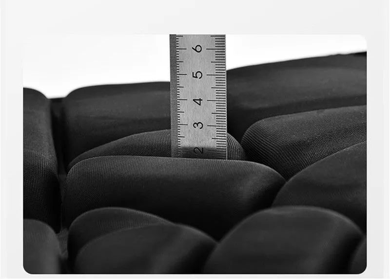 Roller skating and skiing hip, knee, and elbow protection set with adjustable straps