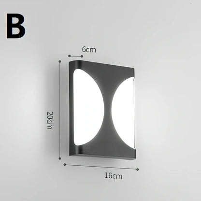 Waterproof outdoor wall light with PC lampshade measuring 200x160mm and LED illumination