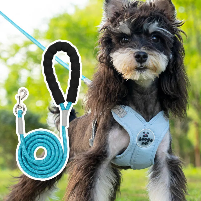 Adjustable dog vest and hand holding rope set in blue, green, pink, or yellow colours with polyester material