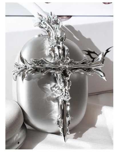 Gothic cross design hard resin case for Apple AirPods Max headphones in silver colour