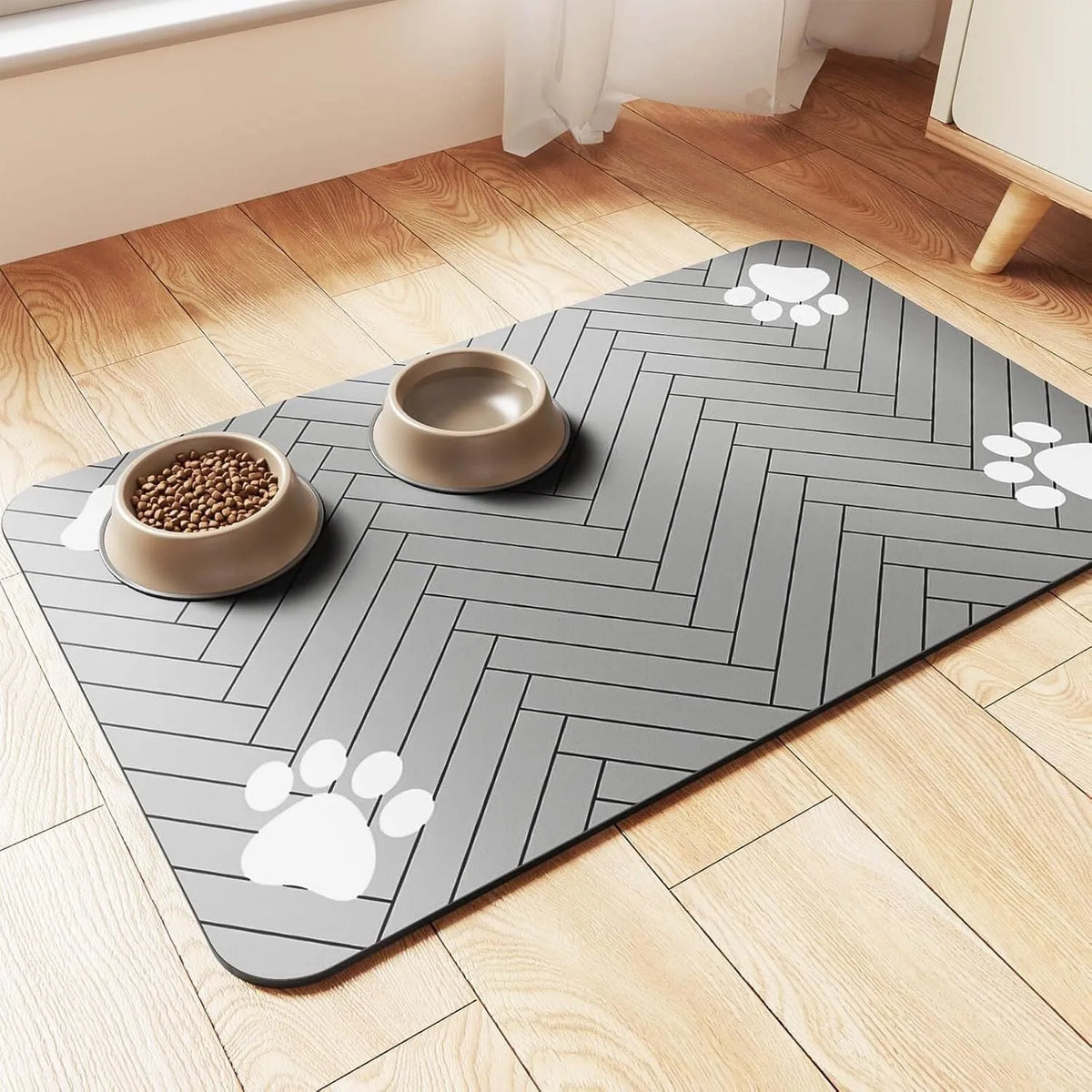 Diatomite pet floor mat in blue colour under pet feeding bowls showing water absorption