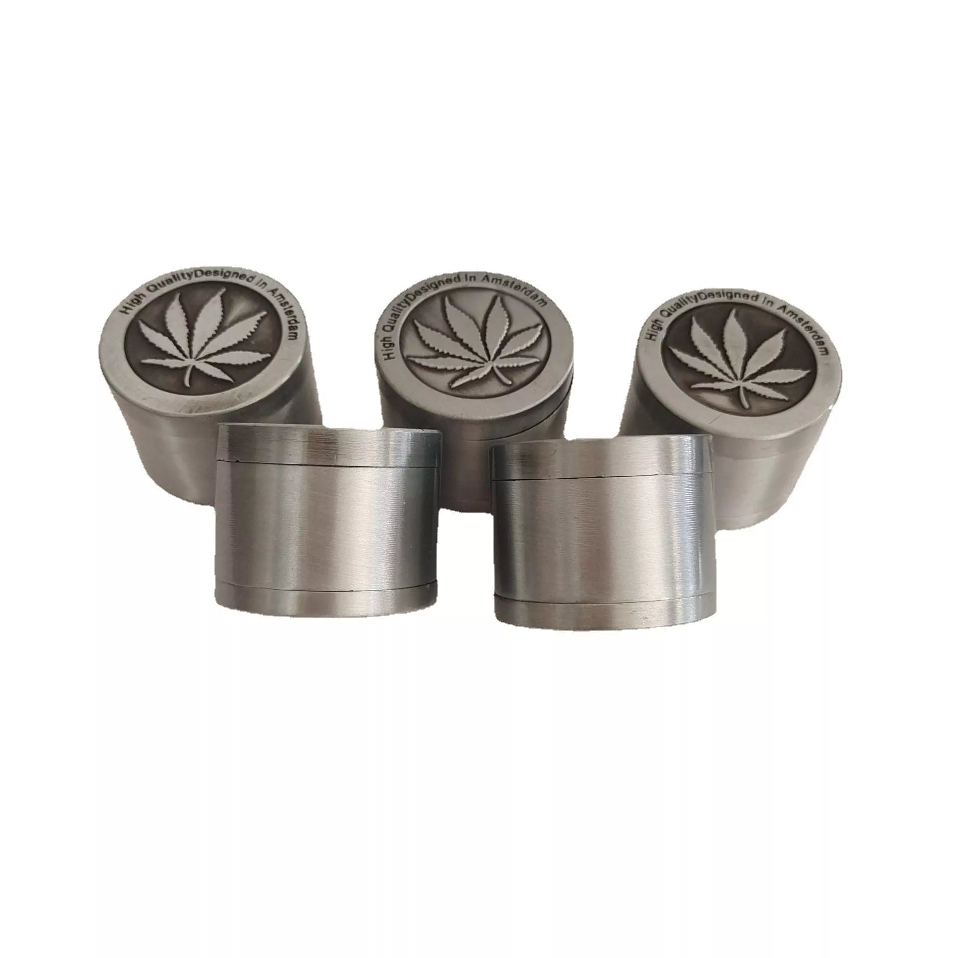 Zinc Alloy Maple Leaf 40mm Smoke Grinder in Natural Bronze