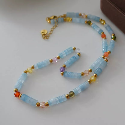 Natural stone pearl necklace with brass gold-plated chain, retro style