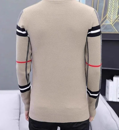 Men's slim-fit round neck pullover sweater in extra coarse wool with contrast colours, available in black, khaki, and apricot.