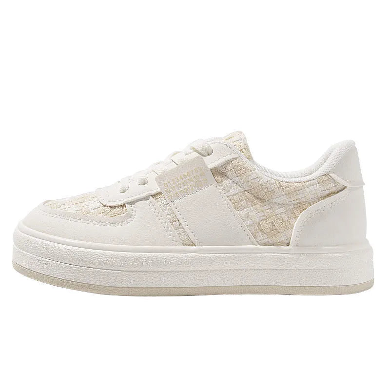 Beige plaid platform leisure sports shoes with lace-up front and rubber sole