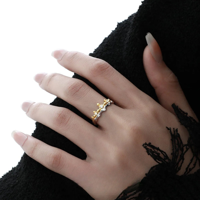 Princess Knight Couple Ring in silver with electroplated white gold or black gold finish, featuring an adjustable opening for easy fit, designed as an original matching pair for women.