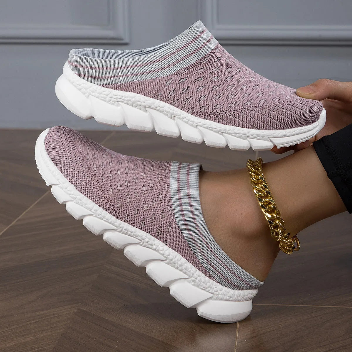 Women's black Flyknit semi-slipper shoes with striped pattern and hollowed-out design on viscose sole