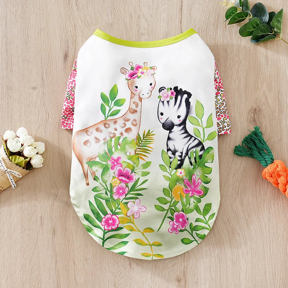 Small dog wearing printed t-shirt with bust measurement 47cm and back length 32cm for dogs 3.50kg-5.00kg