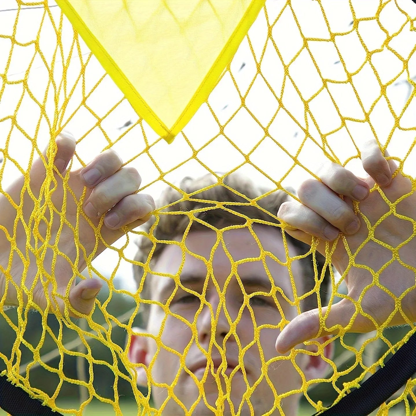 Portable foldable soccer training goal net in black or yellow colour for backyard football practice