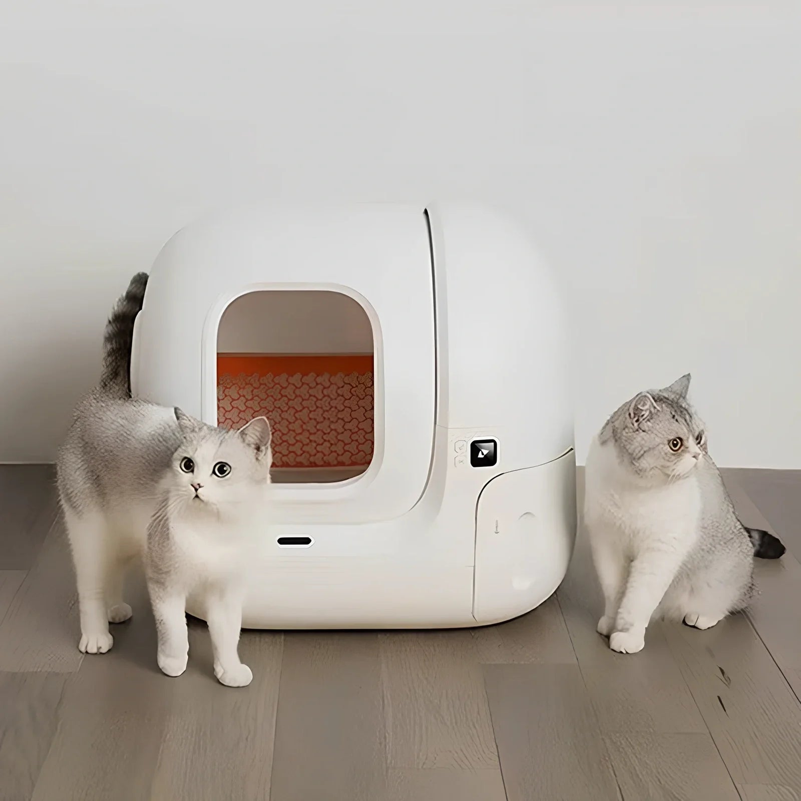 Smart MAX fully automatic enclosed cat litter box in plastic, 620x538x552mm for cats over 1.5kg with 24W power adapter