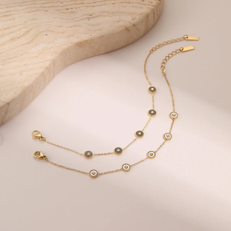Stainless steel bracelet women's jewellery with 18K gold plating and geometry style design, featuring electroplating treatment for light luxury look suitable for fashion and office wear.