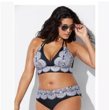 Printed split bikini in black, made with quick-drying nylon fabric for female swimmers