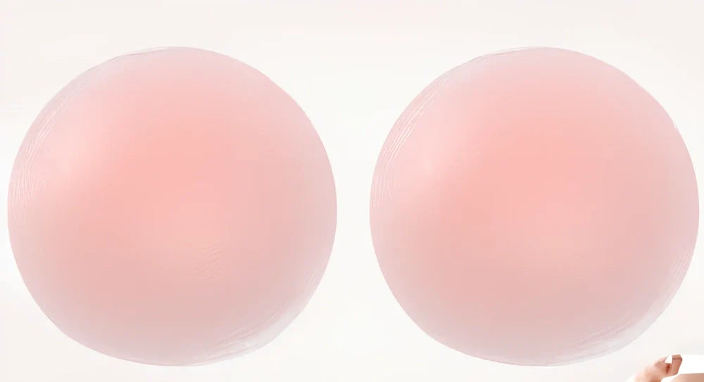 Silicone nipple cover pasties with eight flower shape and lace detailing measuring 8-10cm in diameter