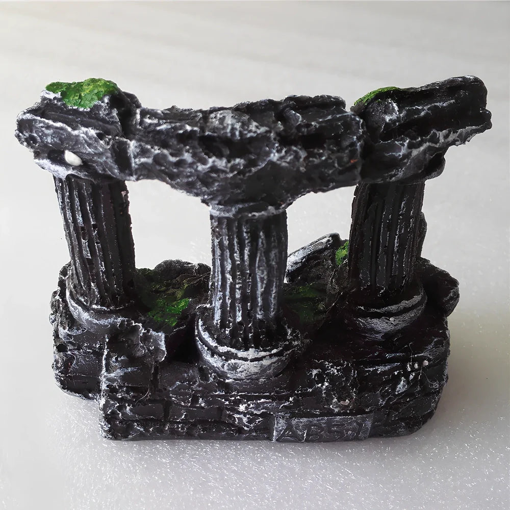 Three Roman column resin decorations for aquariums measuring 9.3cm length each