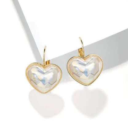 Gold-coloured alloy women's ear clips with contemporary niche fashion design