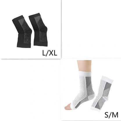 Invisible heel compression socks in black colour with absorbent insole design