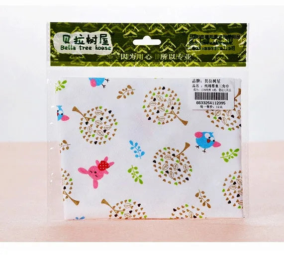 Cotton Baby Bibs Bandana Drool Bibs 95% Cotton Sweat Absorbent 42x31cm for Teething and Feeding with Pineapple Cherry Dinosaur Monkey Designs