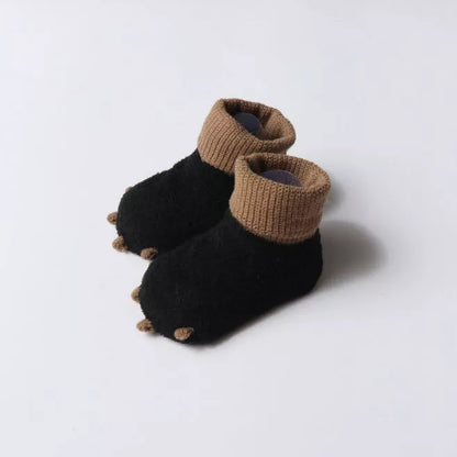 Warm baby socks in khaki, white, toon, and black colors for sizes S, M, L
