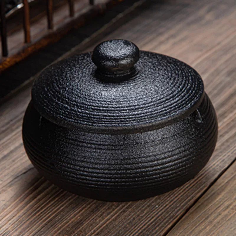 Personalized Chinese style ceramic ashtray, 11*11*8cm, various colors available