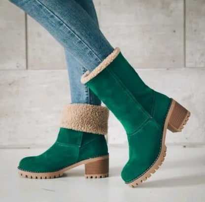 Mid-tube thick heel suede snow boots in black with beef tendon sole and waterproof platform.