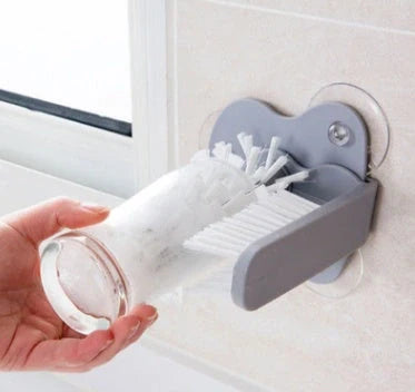 Double-head suction cup brush for cleaning cups and glasses