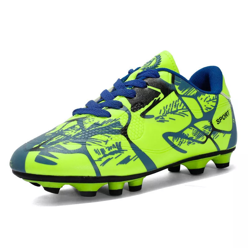 Low-top soccer shoes with rubber nails for boys and girls, available in red, blue, and fluorescent green.