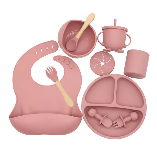 10-piece baby silicone feeding set in multiple colours with temperature range -40°C to 220°C