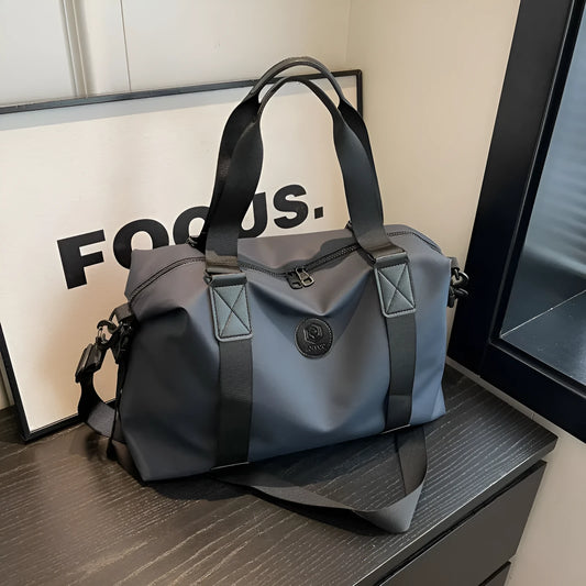Waterproof Oxford cloth travel bag with dry wet separation compartments in black colour option
