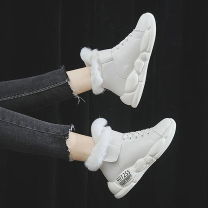 White warm snow boots, high upper, recycled leather and sheepskin leather, polyurethane sole, sizes 35-40