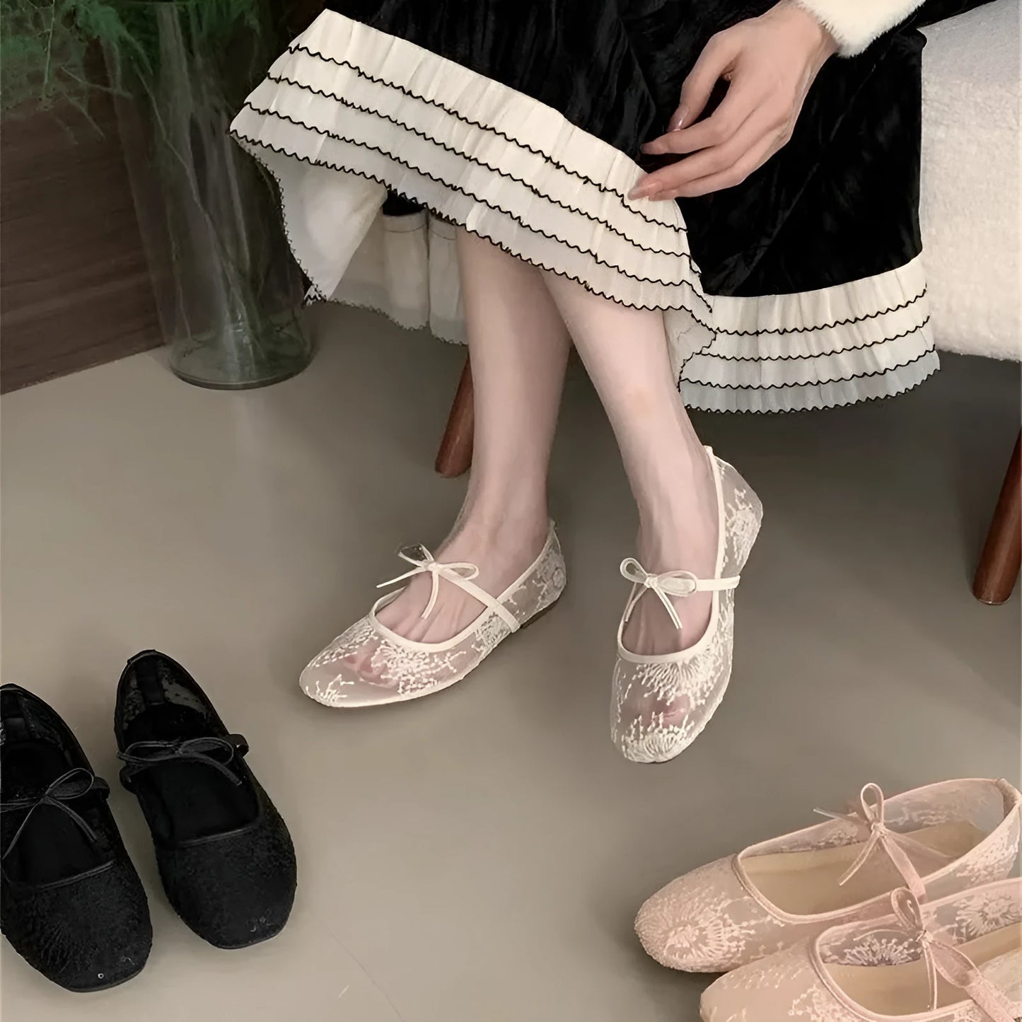 Women's flat heel Mary Jane evening shoes with lace mesh detailing and 3-5cm mid heel