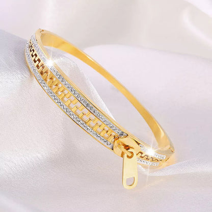 Titanium steel zipper bracelet for girls with niche design in golden and silver